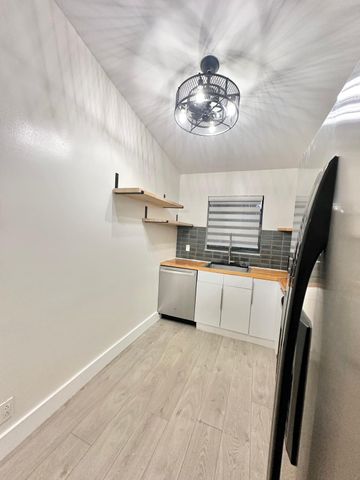 3000 Norwood Place 201, Boca Raton, FL 33431