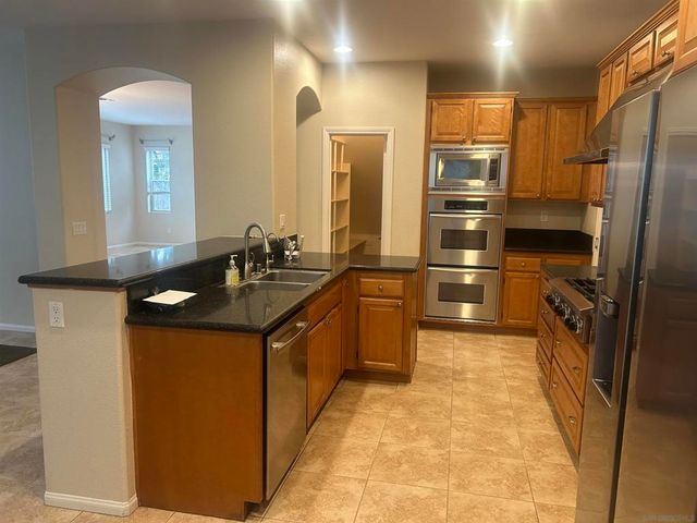 7235 Primrose, San Diego, CA 92129