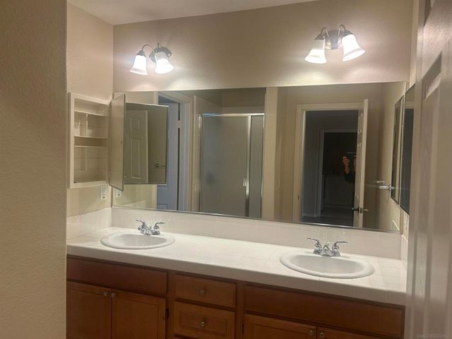 7235 Primrose, San Diego, CA 92129