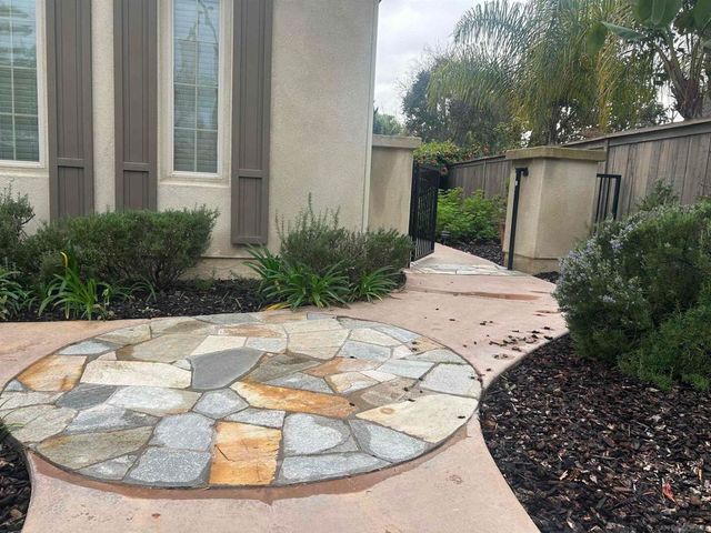 7235 Primrose, San Diego, CA 92129