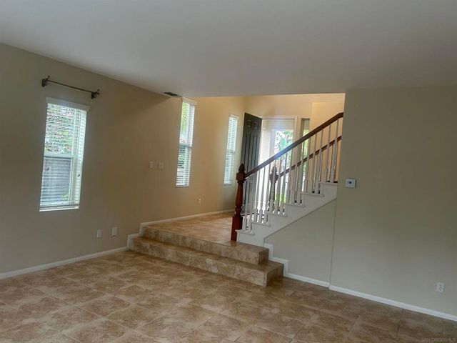 7235 Primrose, San Diego, CA 92129