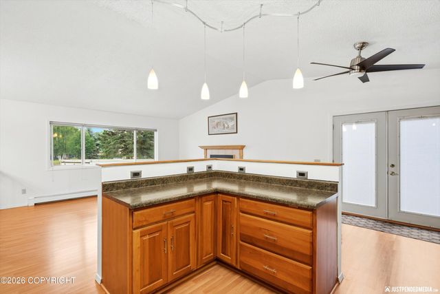 2841 Bennett Avenue, Anchorage, AK 99517