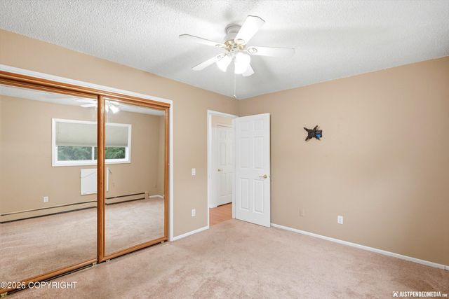 2841 Bennett Avenue, Anchorage, AK 99517