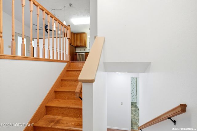 2841 Bennett Avenue, Anchorage, AK 99517