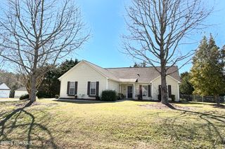 302 Appaloosa Court, Swansboro, NC 28584