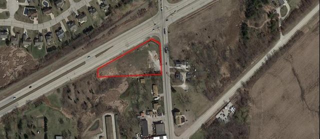 W125S9791 N CAPE ROAD, Muskego, WI 53150