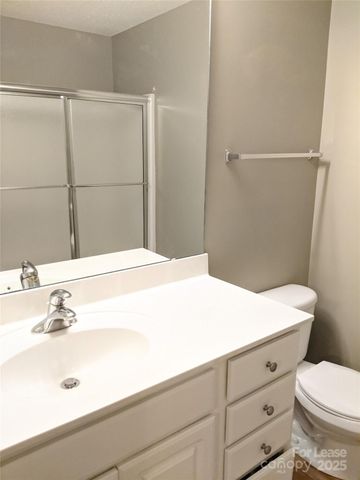 140 Locomotive Lane 106, Mooresville, NC 28115