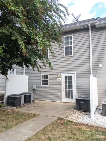 140 Locomotive Lane 106, Mooresville, NC 28115