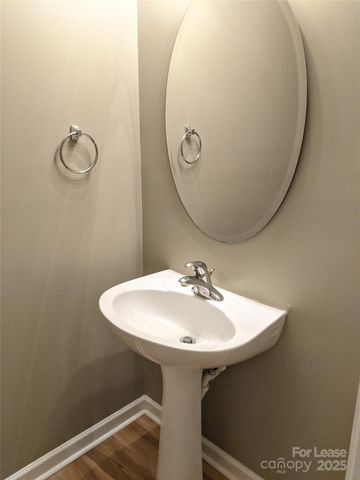 140 Locomotive Lane 106, Mooresville, NC 28115