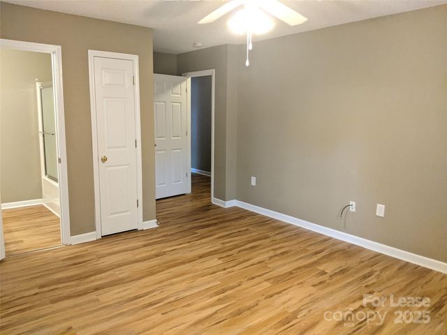 140 Locomotive Lane 106, Mooresville, NC 28115