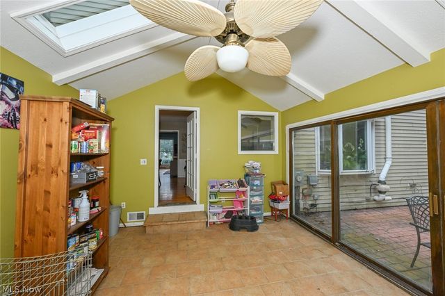 1855 Settlers Reserve Way, Westlake, OH 44145