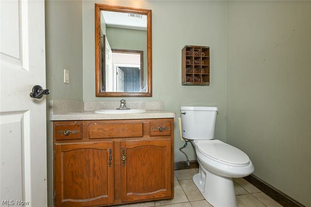 1855 Settlers Reserve Way, Westlake, OH 44145