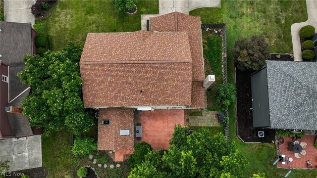 1855 Settlers Reserve Way, Westlake, OH 44145