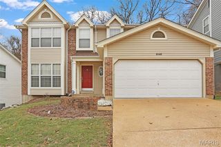 540 Woodlyn Crossing, Ballwin, MO 63021