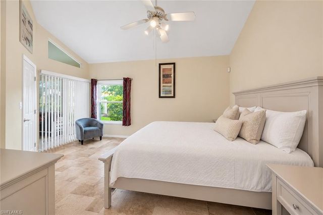 181 Napa Ridge RD E 35, Naples, FL 34119