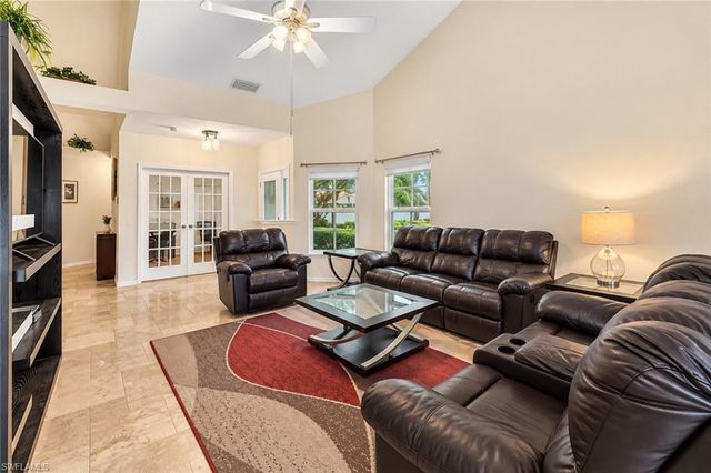 181 Napa Ridge RD E 35, Naples, FL 34119