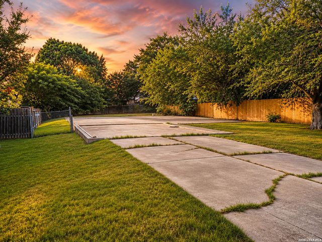 3317 Turnabout, Schertz, TX 78108