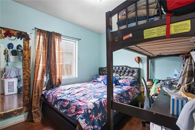 9318 Hooper Ave, Los Angeles, CA 90002