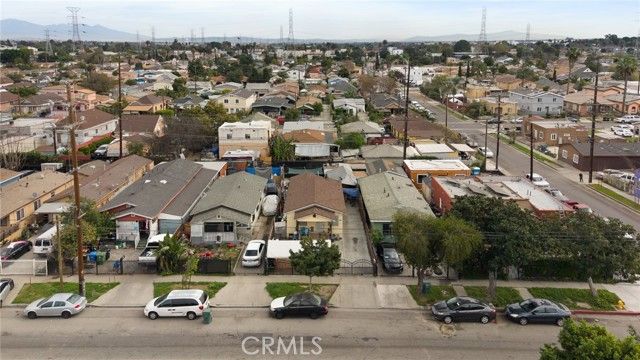 9318 Hooper Ave, Los Angeles, CA 90002