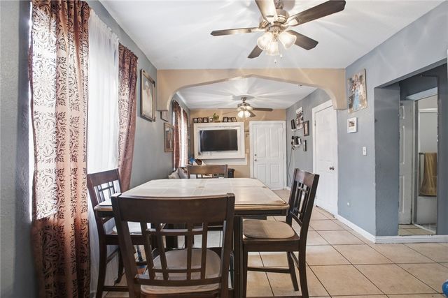 9318 Hooper Ave, Los Angeles, CA 90002