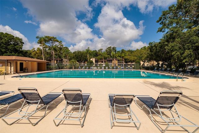 11708 RAINTREE VILLAGE BOULEVARD A, Temple Terrace, FL 33617