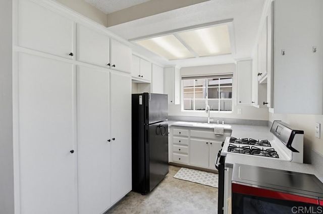 10220 Palm Glen Drive 83, Santee, CA 92071