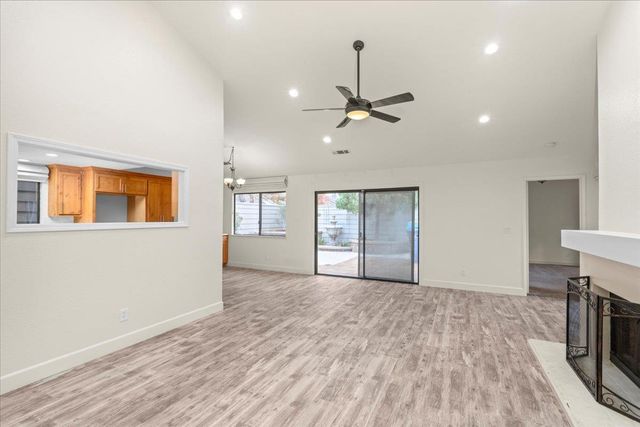 3600 Thomas More Way, Modesto, CA 95356