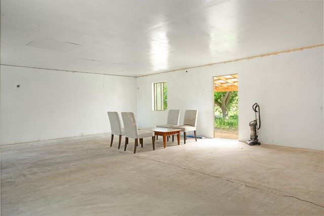 633 Cox Ln, Oroville, CA 95965