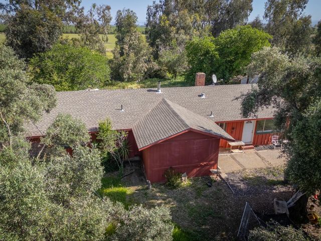 633 Cox Ln, Oroville, CA 95965
