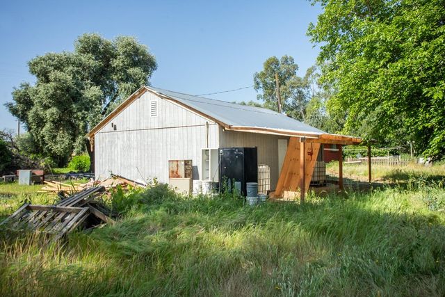 633 Cox Ln, Oroville, CA 95965