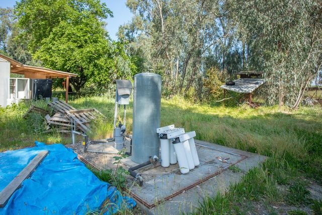 633 Cox Ln, Oroville, CA 95965