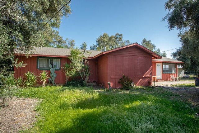 633 Cox Ln, Oroville, CA 95965