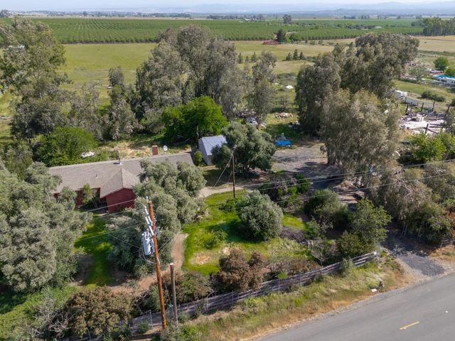 633 Cox Ln, Oroville, CA 95965