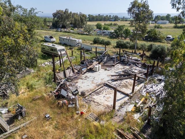 633 Cox Ln, Oroville, CA 95965