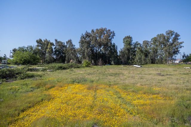 633 Cox Ln, Oroville, CA 95965