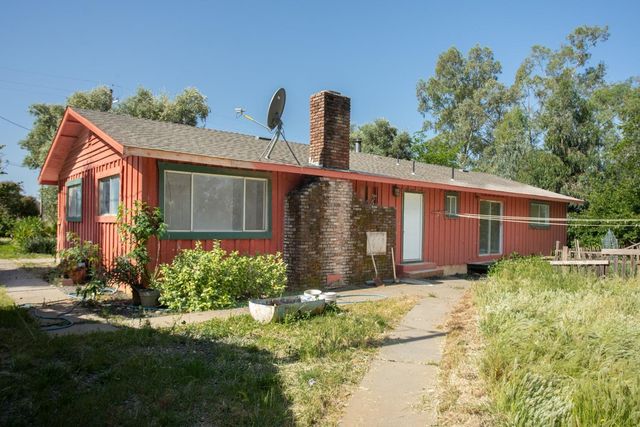 633 Cox Ln, Oroville, CA 95965