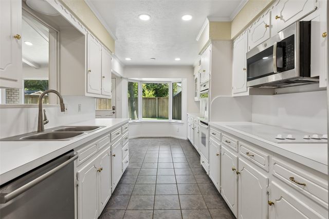 527 Twilight Trail, Richardson, TX 75080