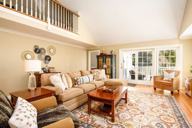 26 Highcroft Way 26, Hopkinton, MA 01748
