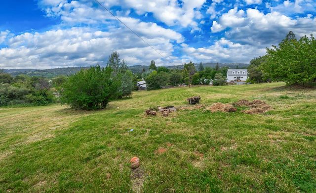 1782 Valley Vista Ln, Auburn, CA 95603