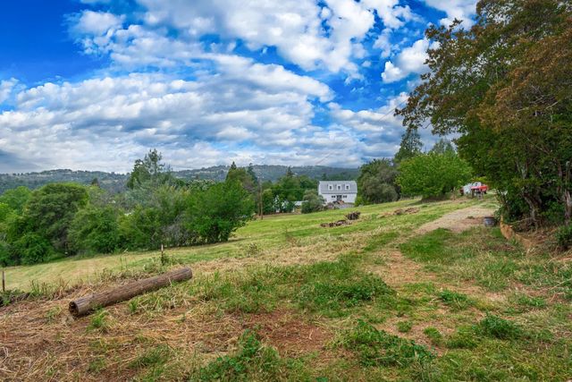 1782 Valley Vista Ln, Auburn, CA 95603