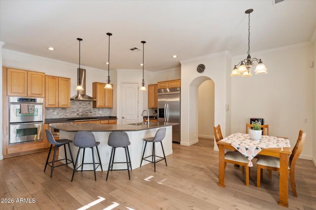 3118 S Colonial Street, Gilbert, AZ 85295