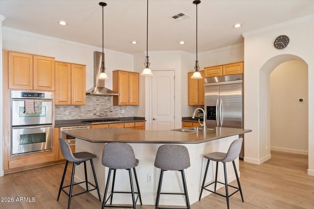 3118 S Colonial Street, Gilbert, AZ 85295