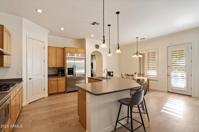 3118 S Colonial Street, Gilbert, AZ 85295