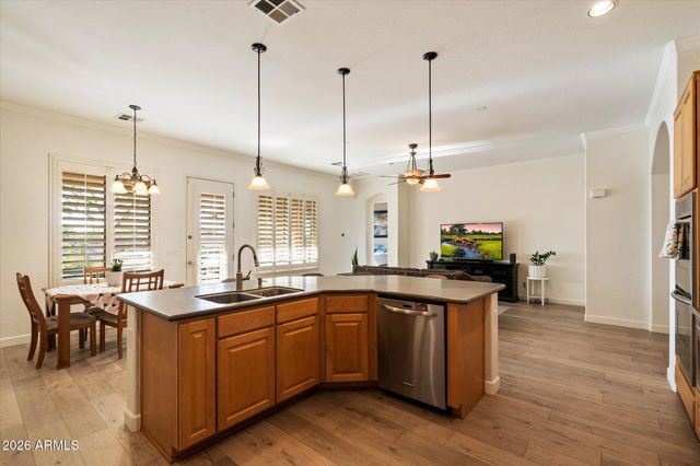 3118 S Colonial Street, Gilbert, AZ 85295