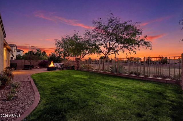 3118 S Colonial Street, Gilbert, AZ 85295