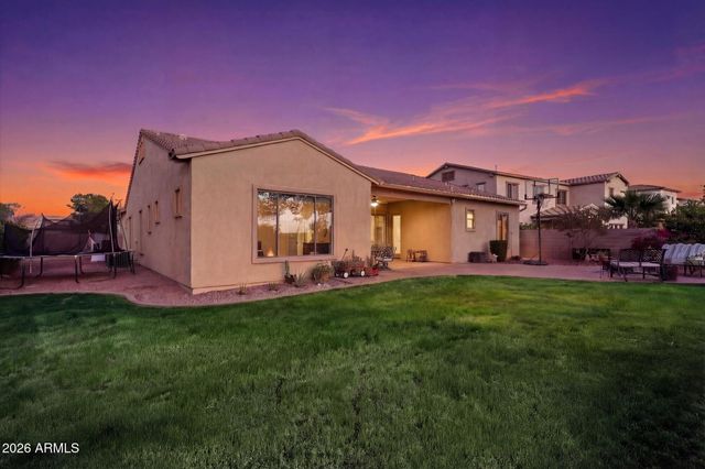 3118 S Colonial Street, Gilbert, AZ 85295