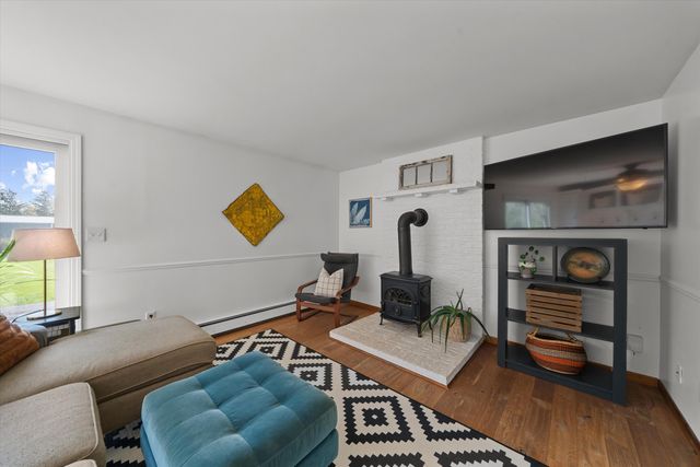 656 Barber Avenue, Ann Arbor, MI 48103