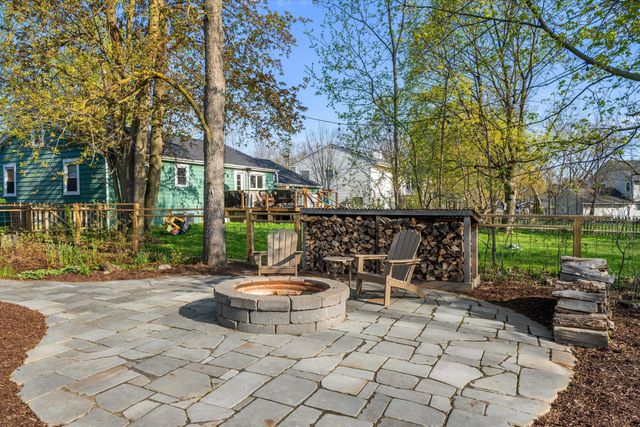 656 Barber Avenue, Ann Arbor, MI 48103