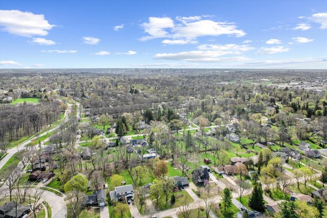 656 Barber Avenue, Ann Arbor, MI 48103