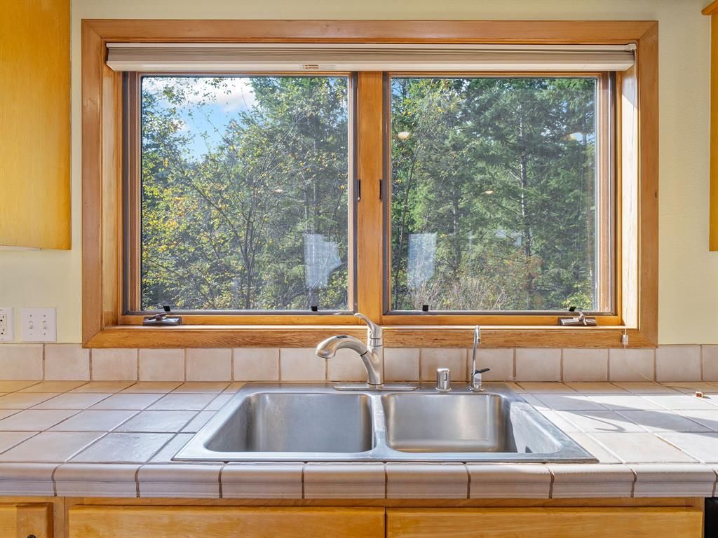 317 Wolf Run Drive, Whitefish, MT 59937 photo 15
